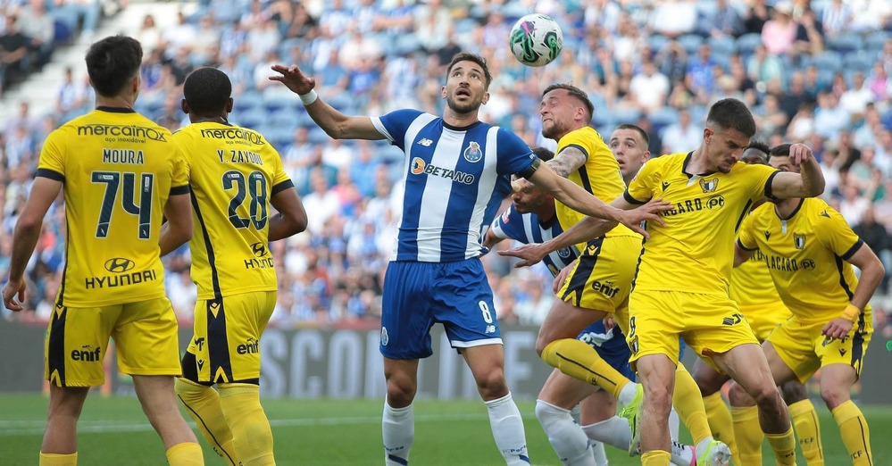 nhan-dinh-soi-keo-fc-porto-vs-famalicao-luc-03h45-ngay-19-12-2025-2